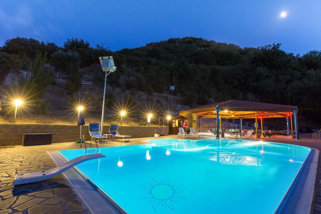 فيلا Turismo Rurale Il Sole Sant'Angelo di Brolo المظهر الخارجي الصورة